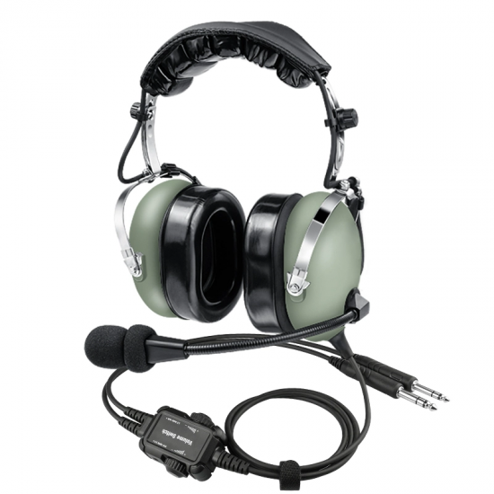 Headset pilot penerbangan